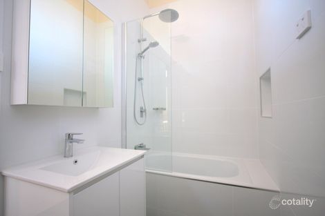 Property photo of 18A Mackaness Place Garran ACT 2605