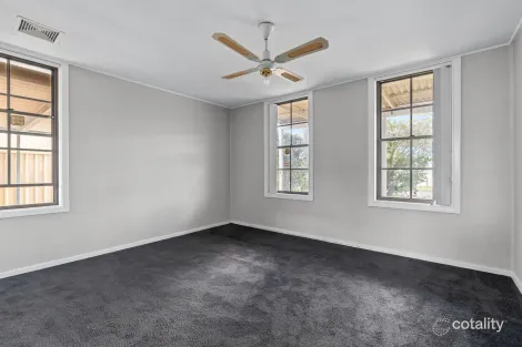 Property photo of 90 Yalunga Street Dapto NSW 2530