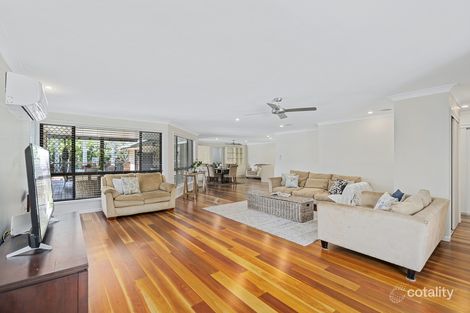 Property photo of 21 Eastern Court Helensvale QLD 4212