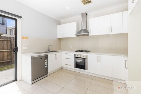 Property photo of 4/5 Parsons Avenue Springvale VIC 3171