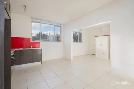 Property photo of 8/4 Hillview Crescent The Hill NSW 2300
