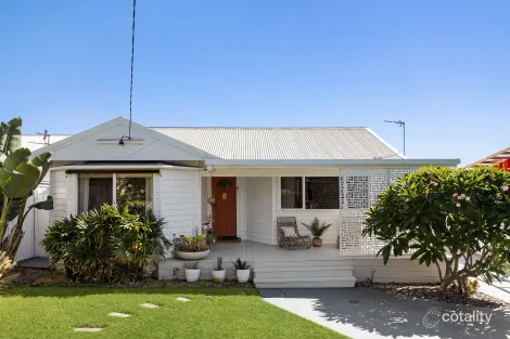 8 Moles St, Albion Park, NSW 2527