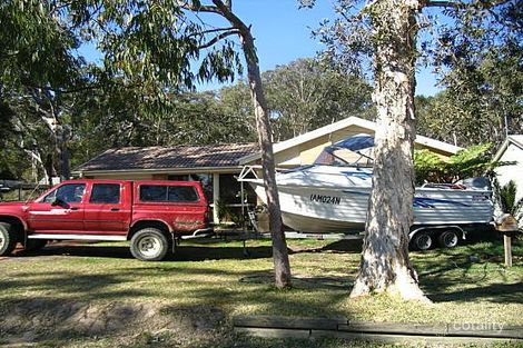 5 Findlay Ave, Chain Valley Bay, NSW 2259