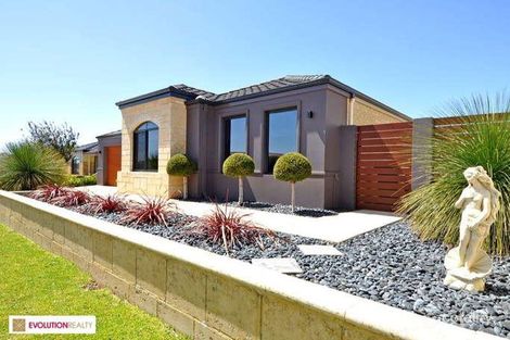 Property photo of 5 Soric Rise Coogee WA 6166