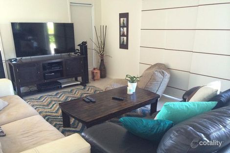 Property photo of 11 Endeavour Court Bargara QLD 4670