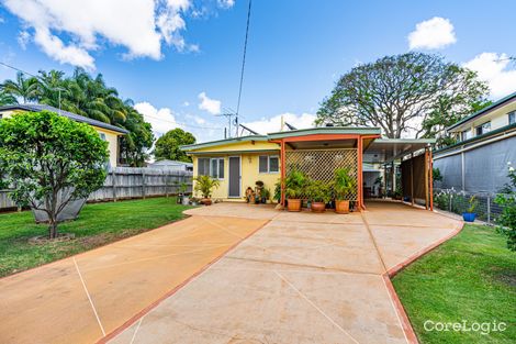 15 Lyndon St, Kallangur, QLD 4503