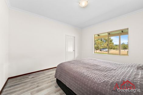 Property photo of 110 Cumming Road Oakford WA 6121