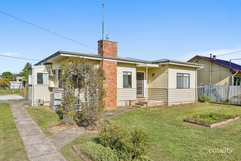 8 BROWN ST, COLAC, VIC 3250
