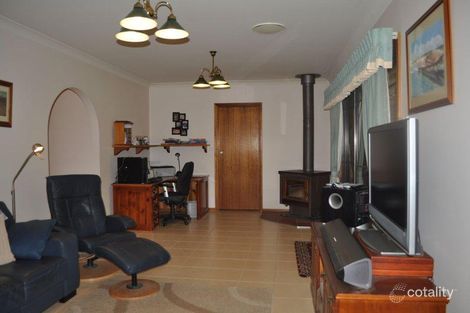 Property photo of 106 Nawaday Way Wattle Ponds NSW 2330