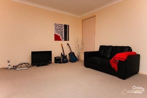 Property photo of 2/12 Deal Street Mount Hutton NSW 2290