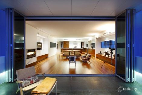 Property photo of 38 Marine Parade Miami QLD 4220