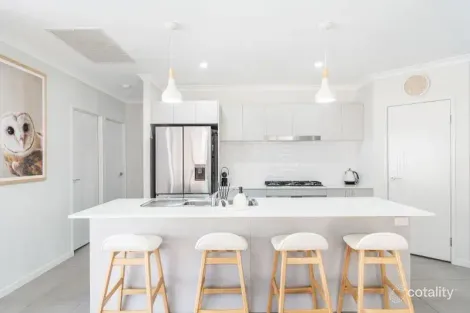 8 Windflower Rd, Burrum Heads, QLD 4659