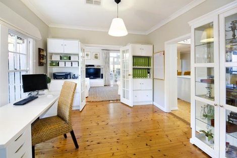 Property photo of 52 Rosstrevor Crescent Mitcham VIC 3132