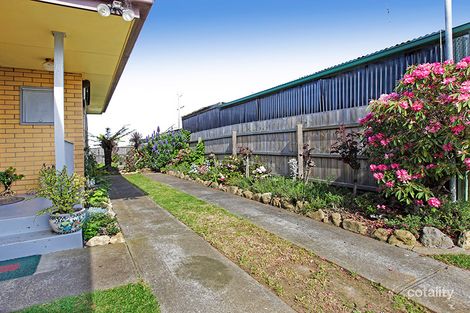 Property photo of 33 Young Street Breakwater VIC 3219