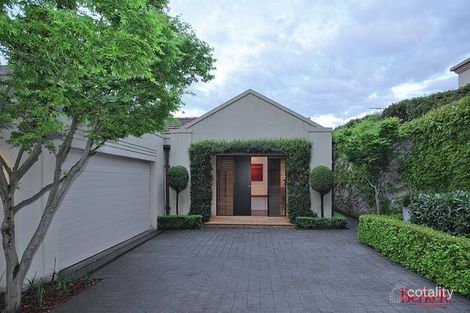 Property photo of 76 Novar Street Yarralumla ACT 2600