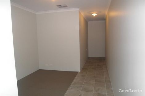 Property photo of 17 Classroom Loop Coolbellup WA 6163