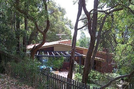 Property photo of 4 Josephine Crescent Kalamunda WA 6076