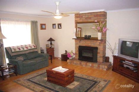 Property photo of 25 Edols Street Ballan VIC 3342