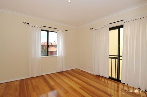 Property photo of 8/7 Village Mews Wannanup WA 6210