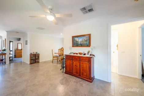 Property photo of 33 Bathurst Street Forbes NSW 2871