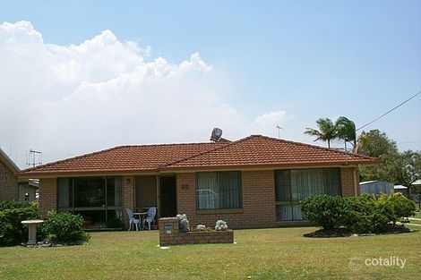 32 Marlin Way, Tin Can Bay, QLD 4580