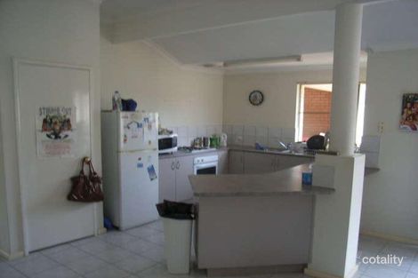 Property photo of 2/13 Lorikeet Loop Broadwater WA 6280