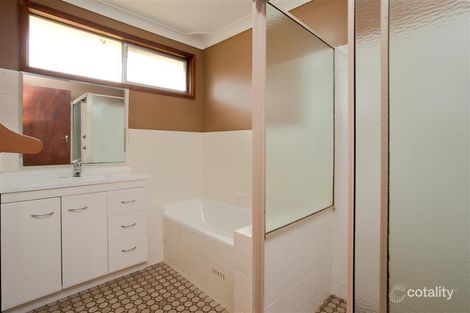 Property photo of 118 Lawson Road Macquarie Hills NSW 2285