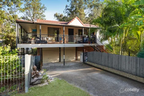 Property photo of 17 Buttler Street Bellbird Park QLD 4300