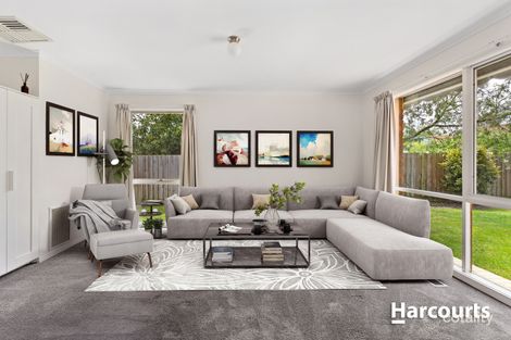 Property photo of 2 Margarita Close Berwick VIC 3806