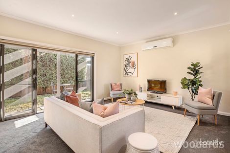 Property photo of 2/17 Cassinia Avenue Ashwood VIC 3147