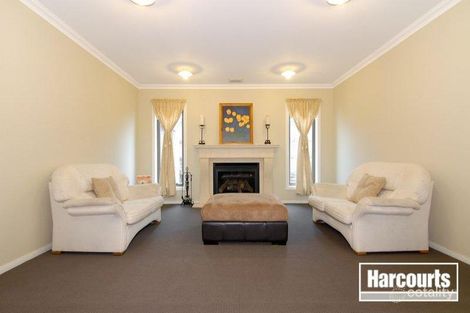 Property photo of 14 Wodalla Place Lyndhurst VIC 3975