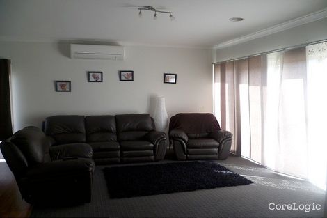 Property photo of 25 Tyndall Street Cranbourne East VIC 3977
