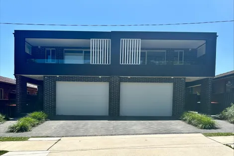 12 Universal St, Mortdale, NSW 2223