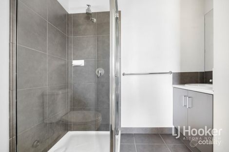 Property photo of 16 Grain Road Wyndham Vale VIC 3024
