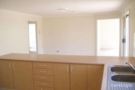 Property photo of 32 Northlakes Drive Cameron Park NSW 2285