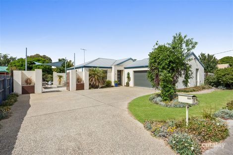 Property photo of 30 Myrtle Grove North Shore VIC 3214