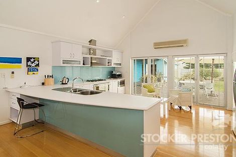 Property photo of 4 Bernier Retreat Geographe WA 6280