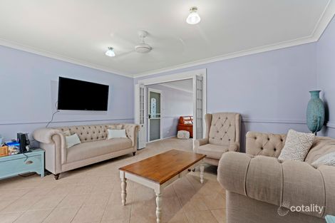 Property photo of 18 Restlea Avenue Charmhaven NSW 2263
