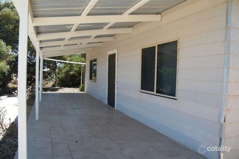 3 Baird Bay Rd, Streaky Bay, SA 5680