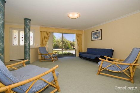 Property photo of 4 Playford Mews Landsdale WA 6065