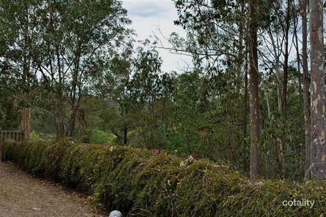Property photo of 8 Cornwall Court Bellbird Park QLD 4300