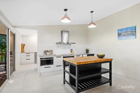 Property photo of 20 Ranger Street Kenmore QLD 4069