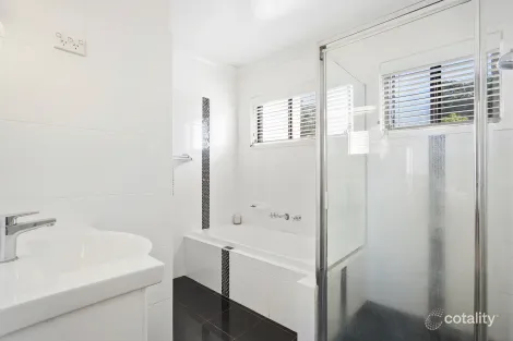 Property photo of 50 Cuthbert Drive Mount Warrigal NSW 2528