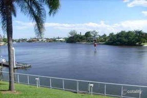 11 Donegal Cres, Bundall, QLD 4217