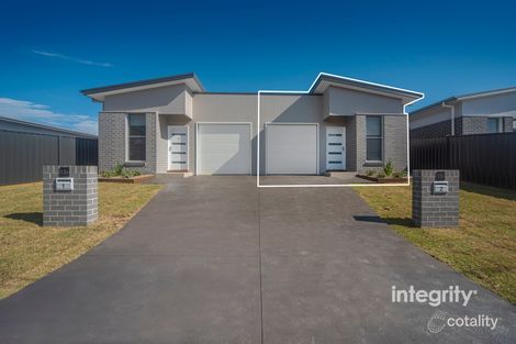 13a Meroo Rd, Bomaderry, NSW 2541