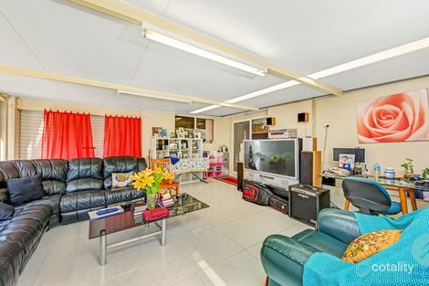 Property photo of 33 Baxter Crescent Glendenning NSW 2761