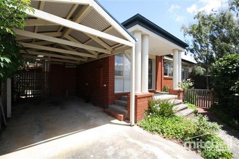 2/2 Station Ave, Glen Iris, VIC 3146