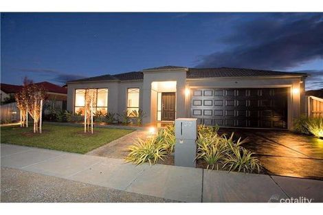 Property photo of 33 Ravello Circuit Point Cook VIC 3030