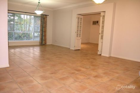 Property photo of 2 Merion Place Carindale QLD 4152