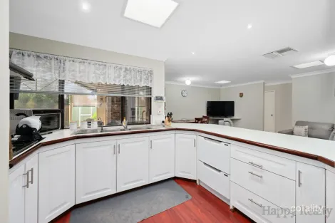 Property photo of 38 Pioneer Drive Thornlie WA 6108